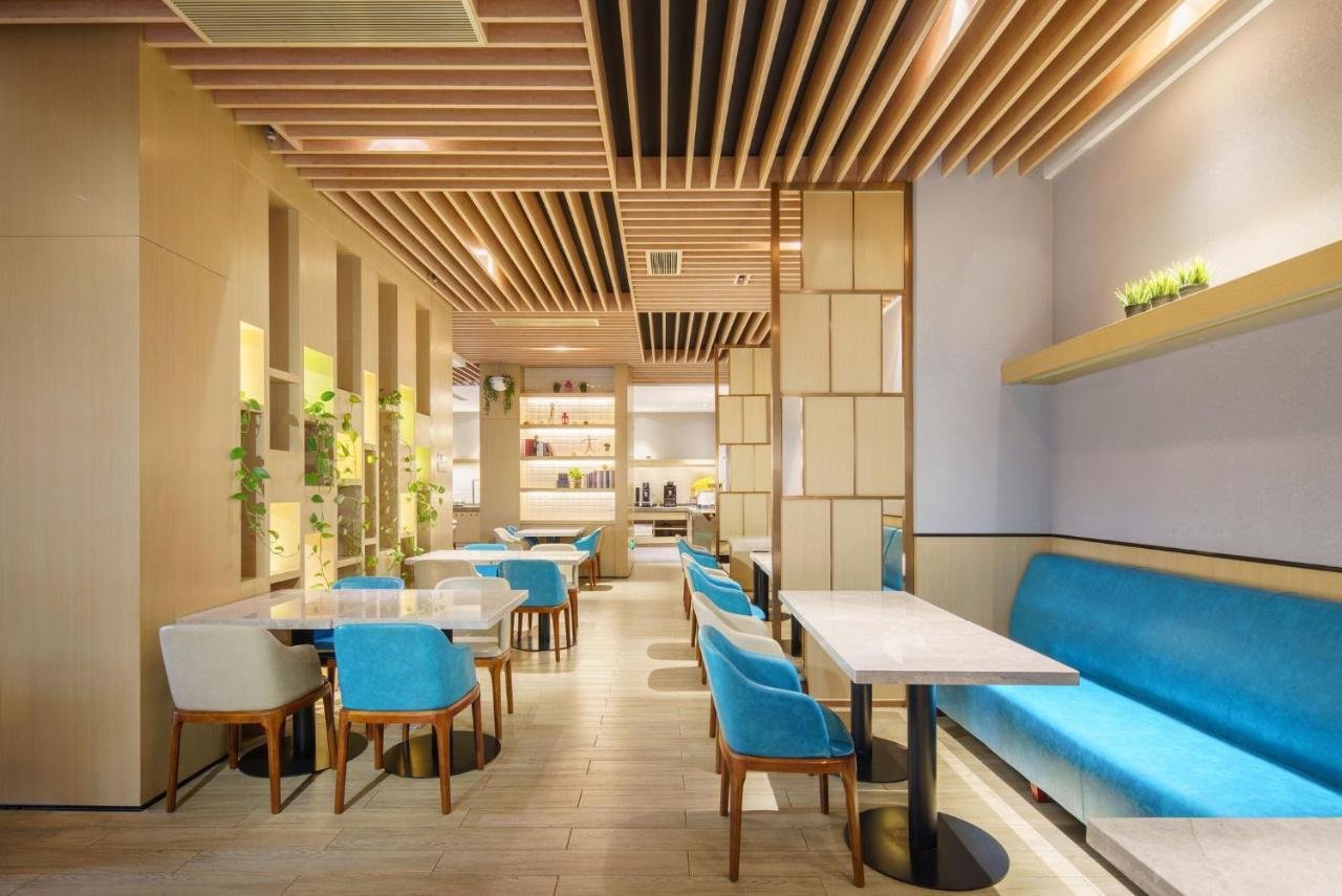 Holiday Inn Express Shenyang Tawan, An Ihg Hotel Экстерьер фото